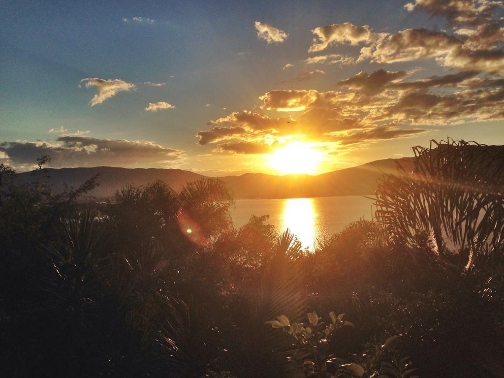 Sunset Backpackers Hostel Florianópolis Buitenkant foto
